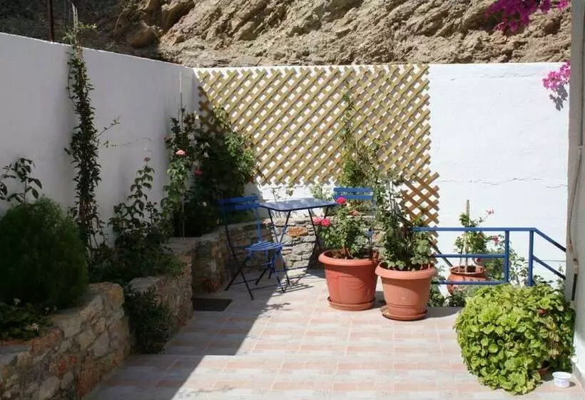 Michalis Studios