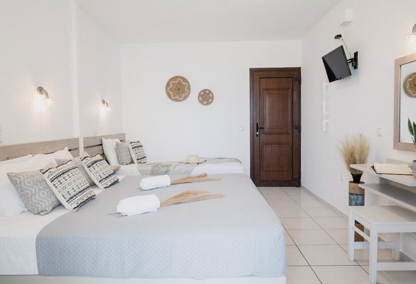 Petros Studios & Suites