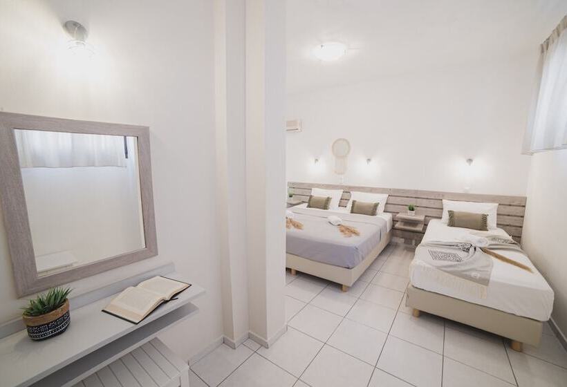 Petros Studios & Suites