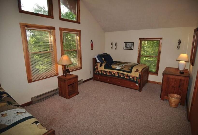 Bear`s Den Northface