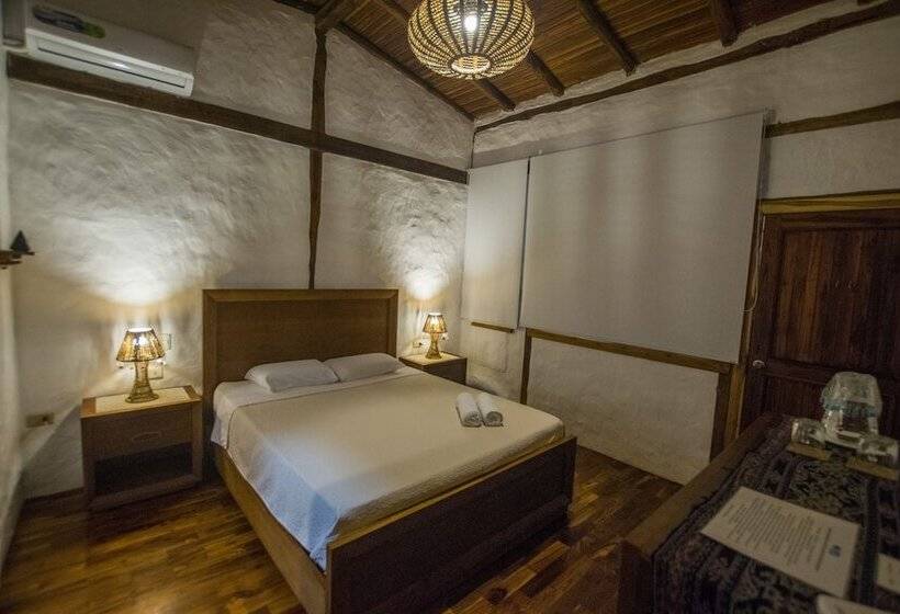 Bed and Breakfast Ayampe Guest House