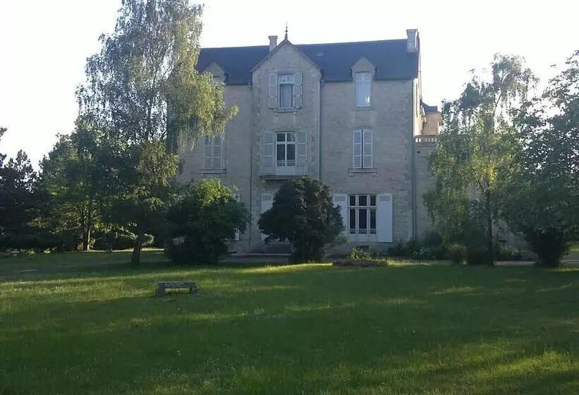 Aamiaismajoitus (B&B) Chateau Des Touches
