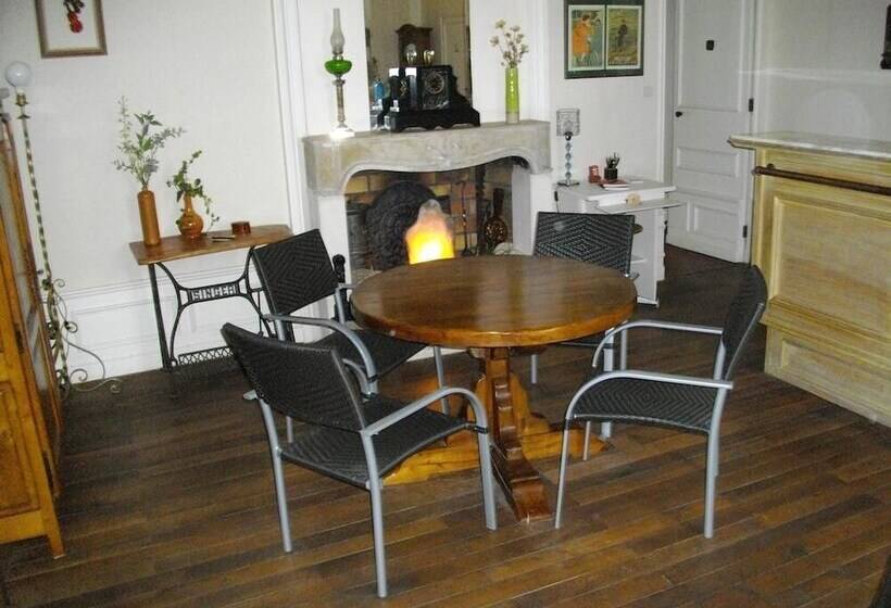 Bed and Breakfast Chateau Des Touches