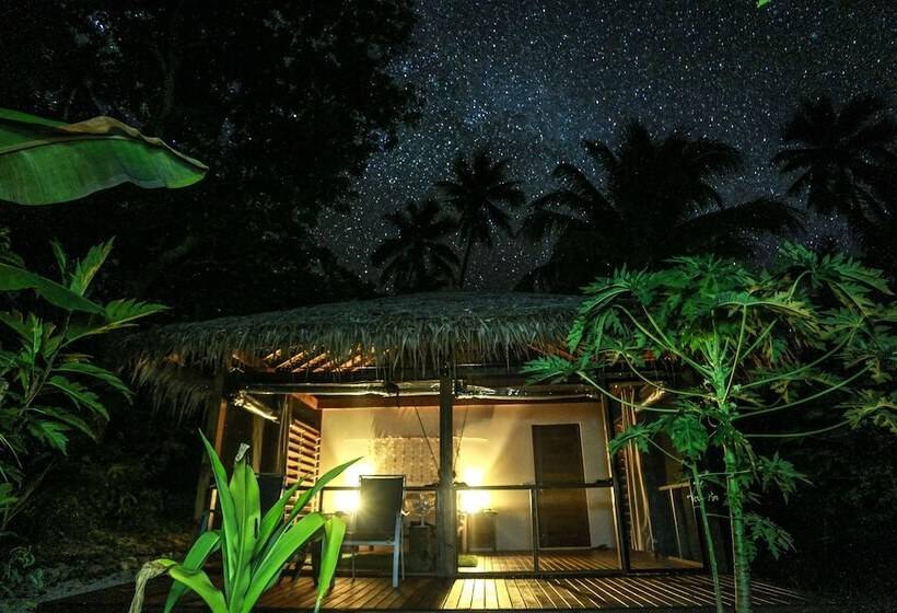 تختخواب و صبحانه Divi S Boutique Retreat