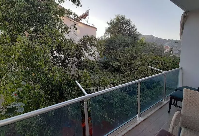 Buena Vista Hotel & Restaurant