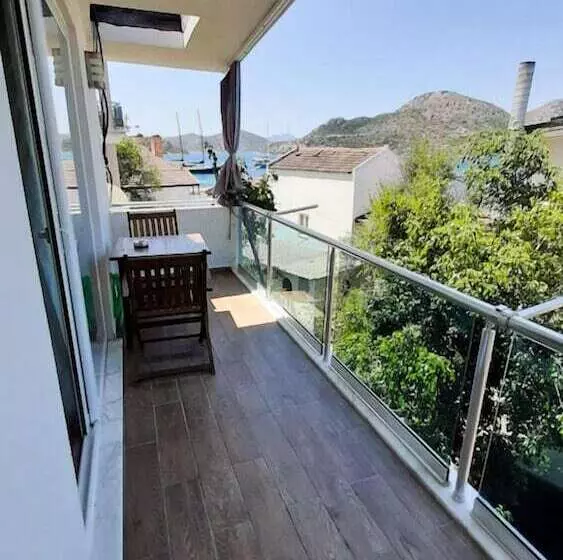 Buena Vista Hotel & Restaurant