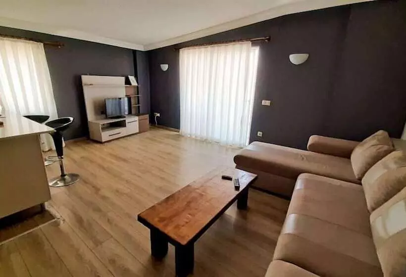 Buena Vista Hotel & Restaurant