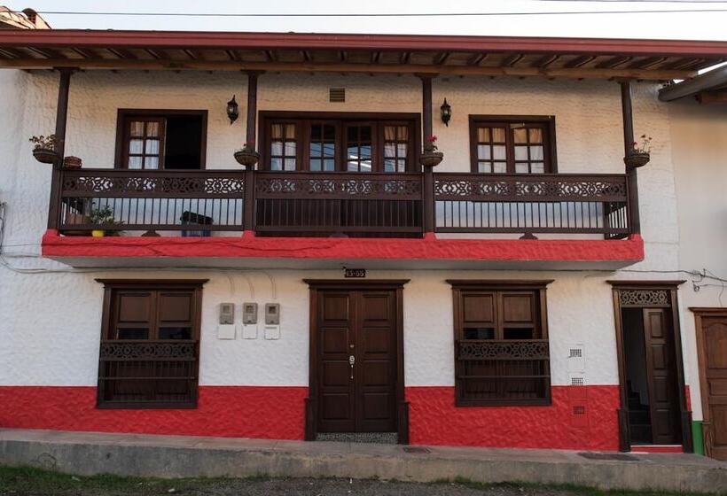 Fami Hotel Vive Jardin   Hostel