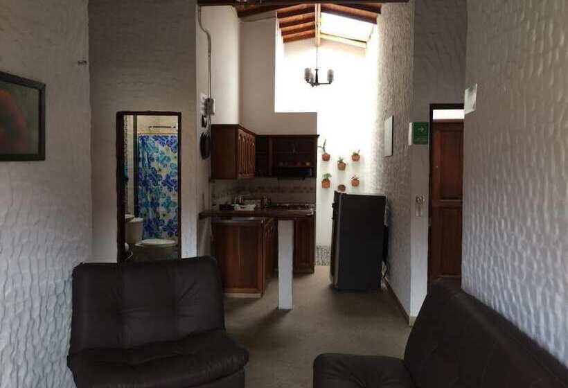 Fami Hotel Vive Jardin   Hostel