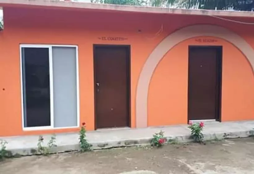 ホテル Cabañas Las Piedras