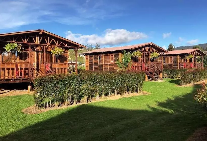 ホテル Cabañas Villa Ines De Suesca
