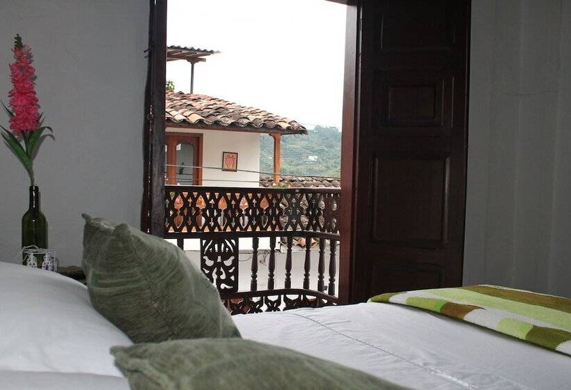 בית מלון כפרי Europa Ecotours