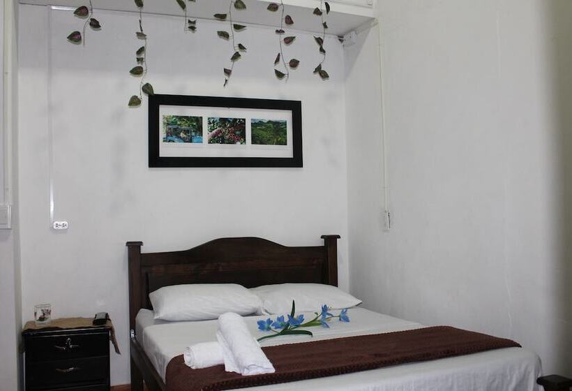 בית מלון כפרי Europa Ecotours