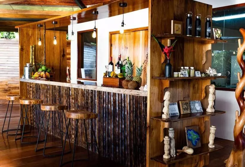 ホテル La Loma Jungle Lodge