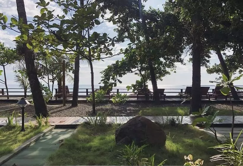 هتل Lagoon Ngapali Beach Lodge