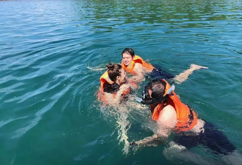 هتل Lagoon Ngapali Beach Lodge