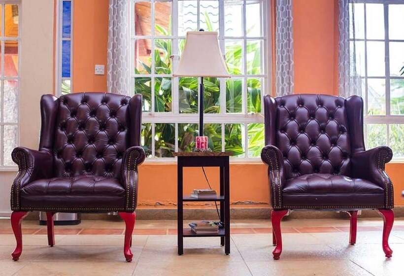 هتل Ol Donyo Sabuk Resort