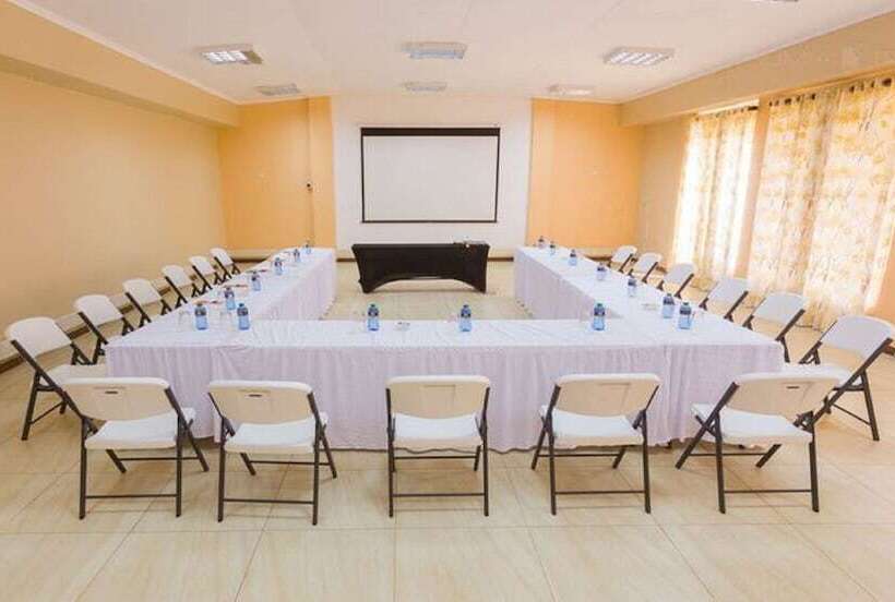 هتل Ol Donyo Sabuk Resort