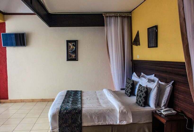 هتل Ol Donyo Sabuk Resort