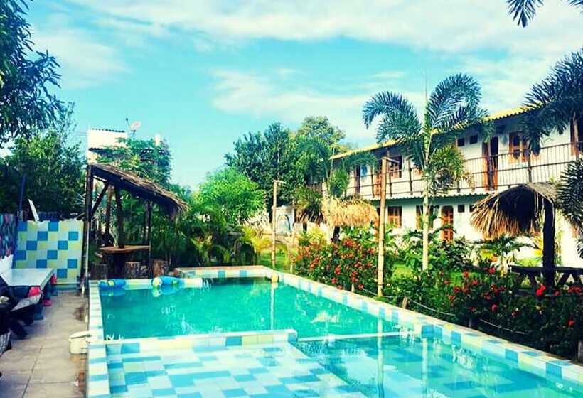 هتل Palomino Hostel By T2l