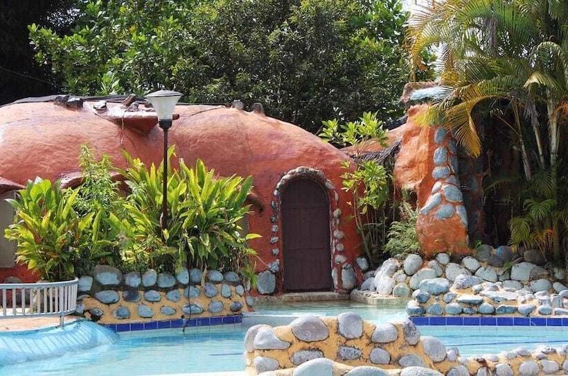هتل Parque Cuambi