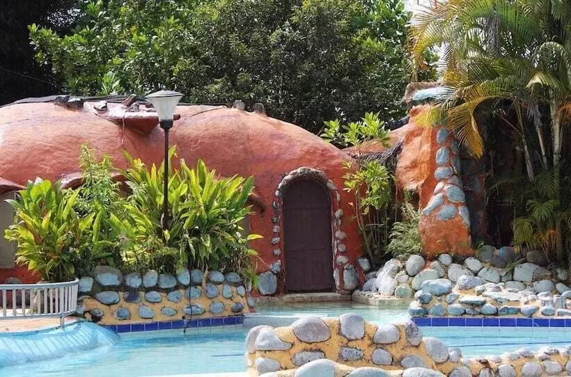 هتل Parque Cuambi