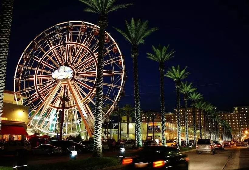 ホテル San Carlos Condos
