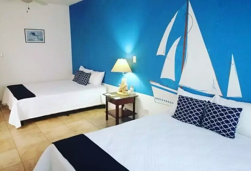 هتل The Hook Lodge