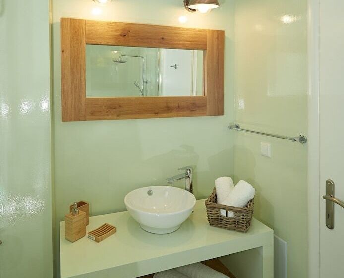 Olivia Sports And Sea