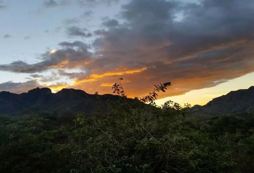 ペンション Casa La Caracola Vilcabamba