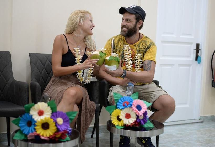 پانسیون Cliff Retreat