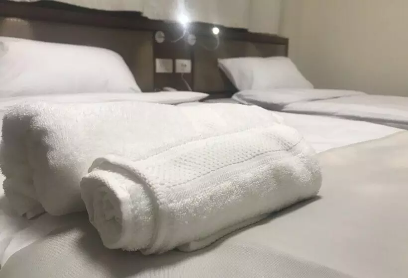 پانسیون Eli Guest House