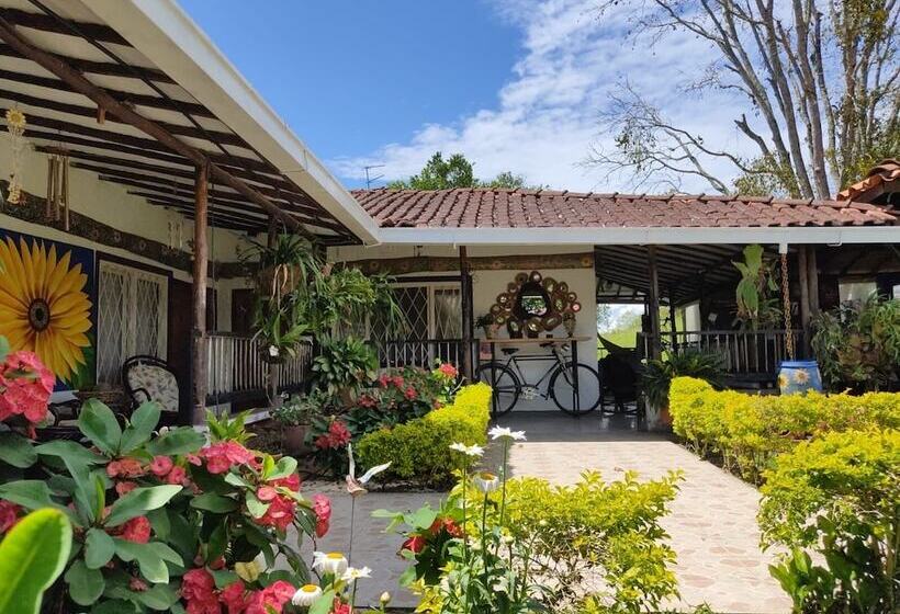 ペンション Finca Hotel Villaluzandi