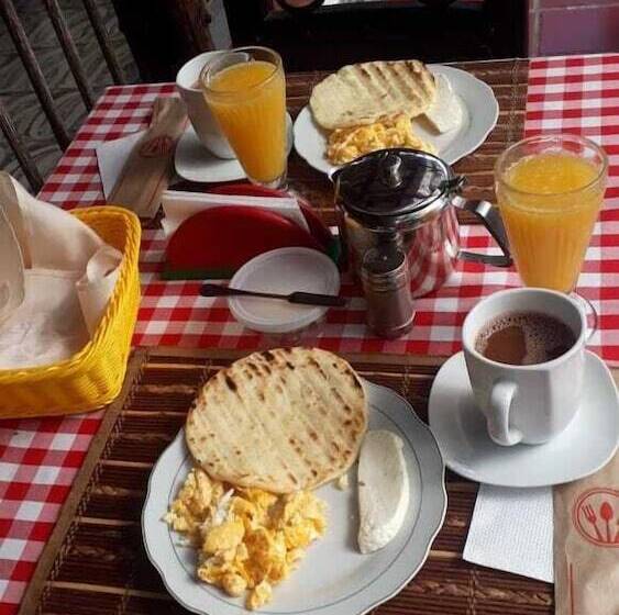 ペンション Finca Hotel Villaluzandi