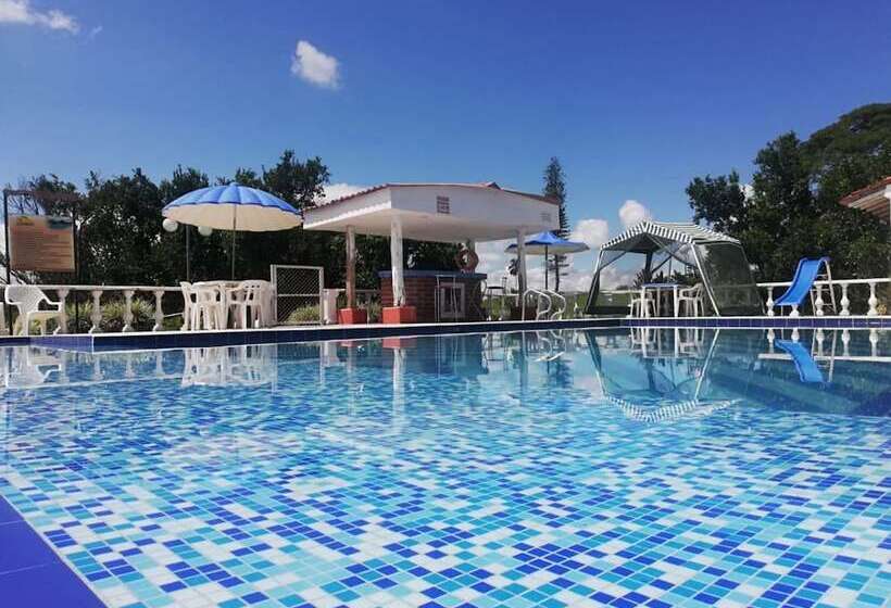 ペンション Finca Hotel Villaluzandi