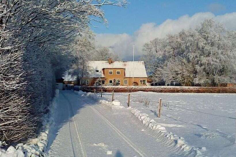 øster Vaaen Bed And Breakfast