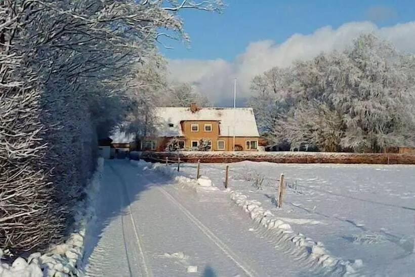 øster Vaaen Bed And Breakfast
