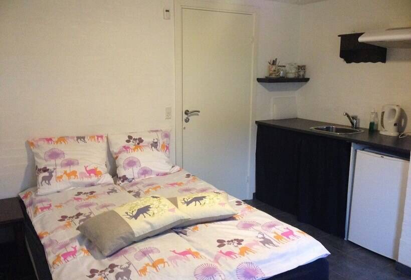 øster Vaaen Bed And Breakfast