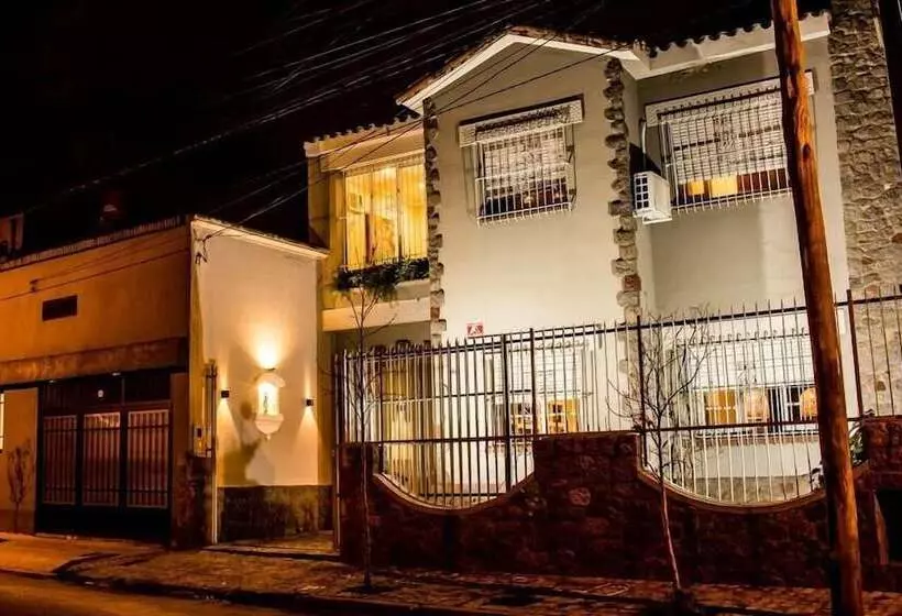 Aamiaismajoitus (B&B) Casa Citá