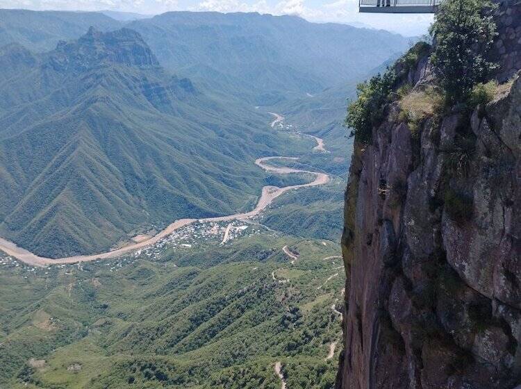 Cabañas Las Gemelas Barrancas Del Cobre