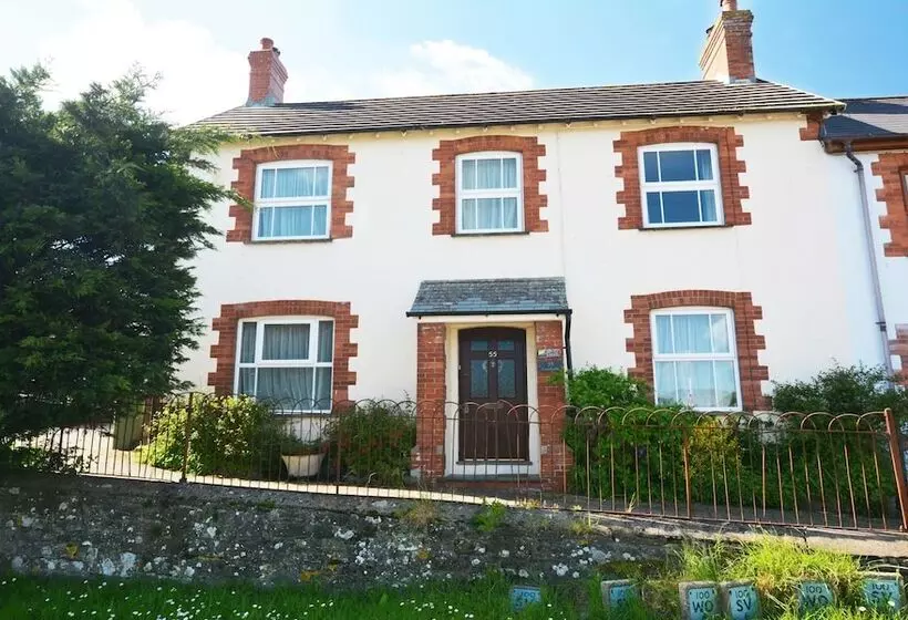 Cloudbreak Braunton 4 Bedroom, Sleeps 8, Dog Friendly