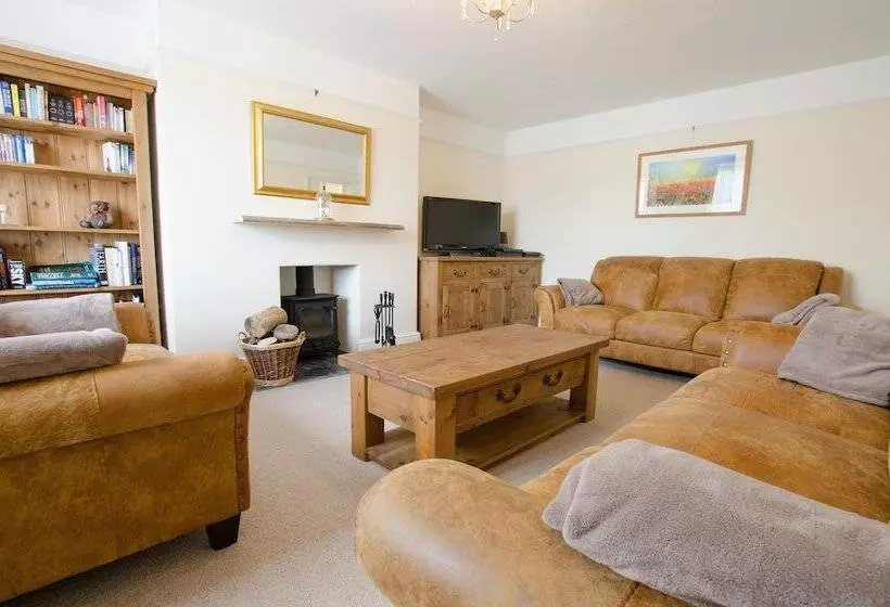 Cloudbreak Braunton 4 Bedroom, Sleeps 8, Dog Friendly