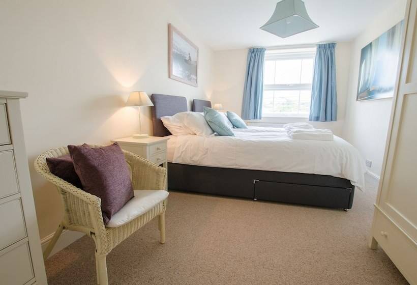 Cloudbreak Braunton 4 Bedroom, Sleeps 8, Dog Friendly