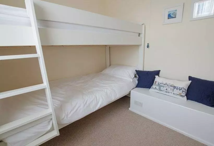 Cloudbreak Braunton 4 Bedroom, Sleeps 8, Dog Friendly