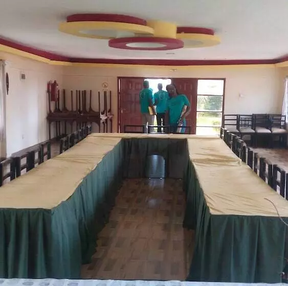 هتل Jabali Country Lodge