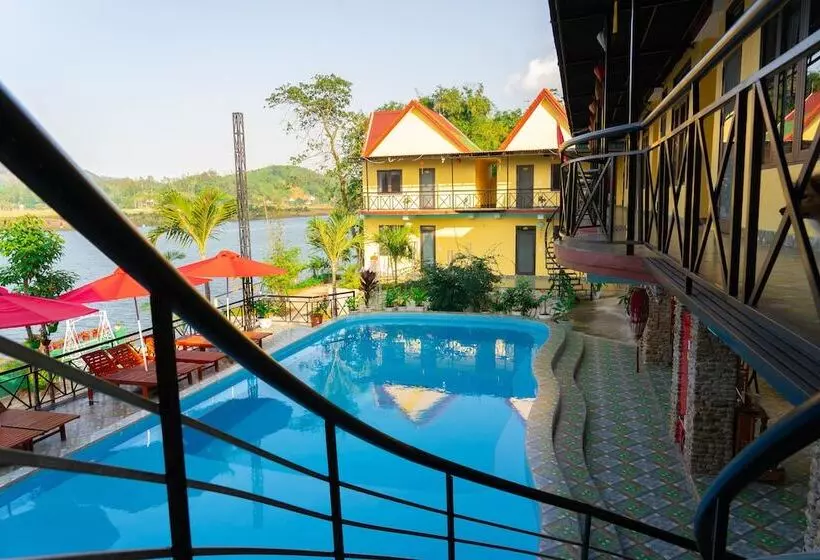 هتل Phong Nha Escape Bungalow