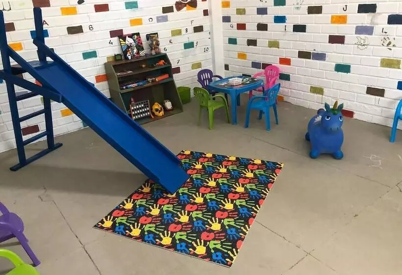 ホテル Pousada Imbé