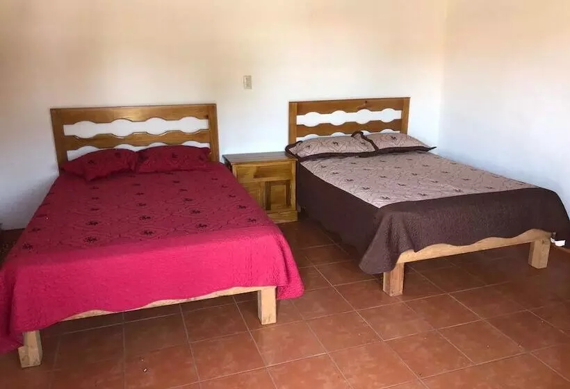 Hotelli Rancho Santa Maria