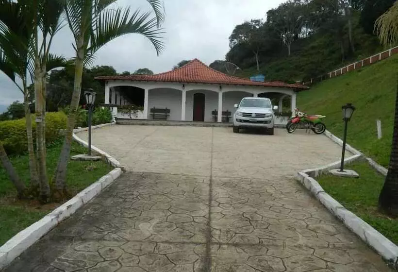 田舎風ホテル Fazenda Vale Verde
