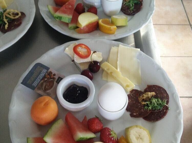 فندق Tante Tut & Onkel E   B & B